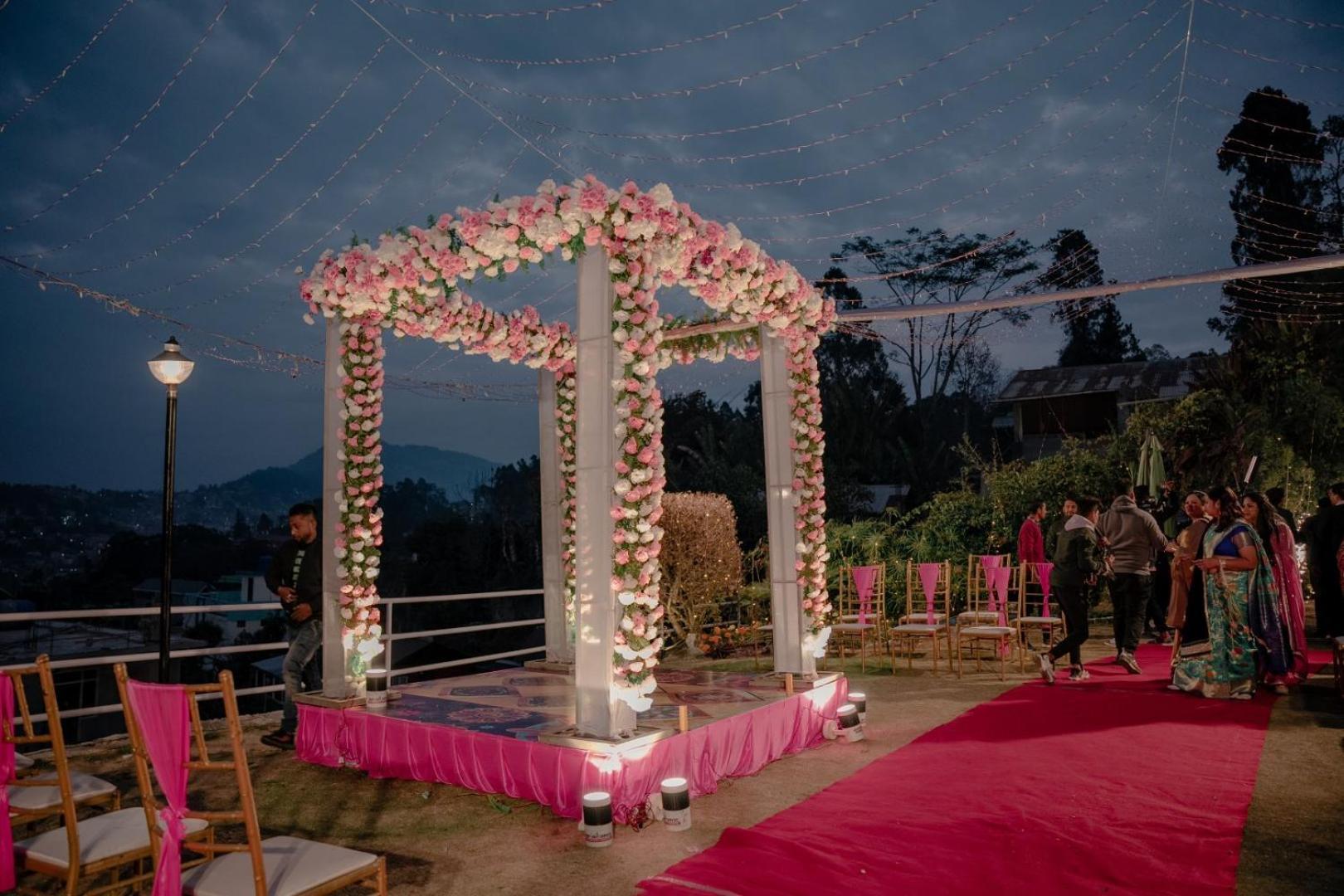 Summit Barsana Resort & Spa Kalimpong Exterior photo