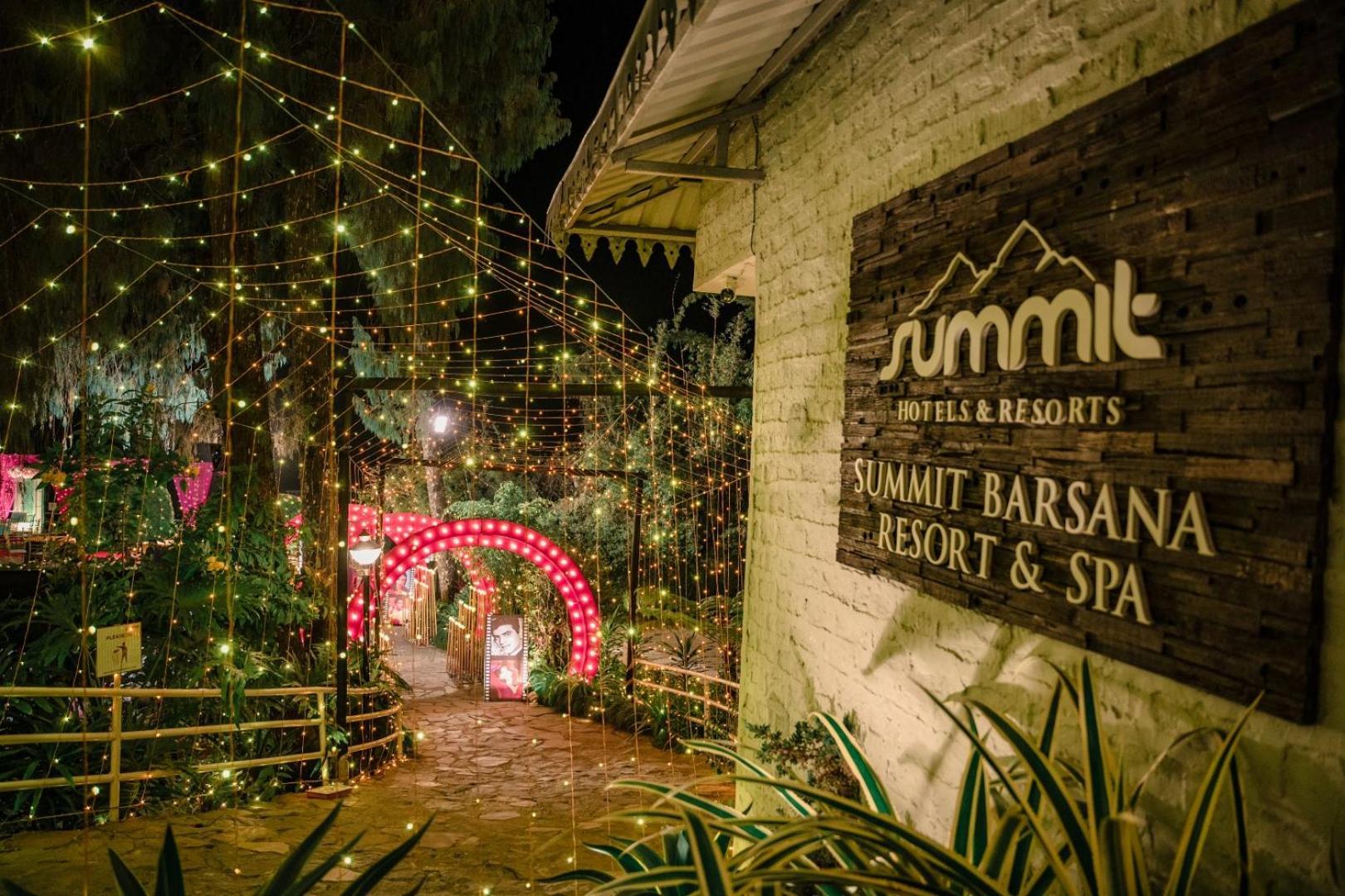 Summit Barsana Resort & Spa Kalimpong Exterior photo