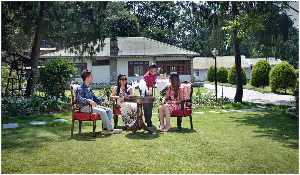 Summit Barsana Resort & Spa Kalimpong Exterior photo